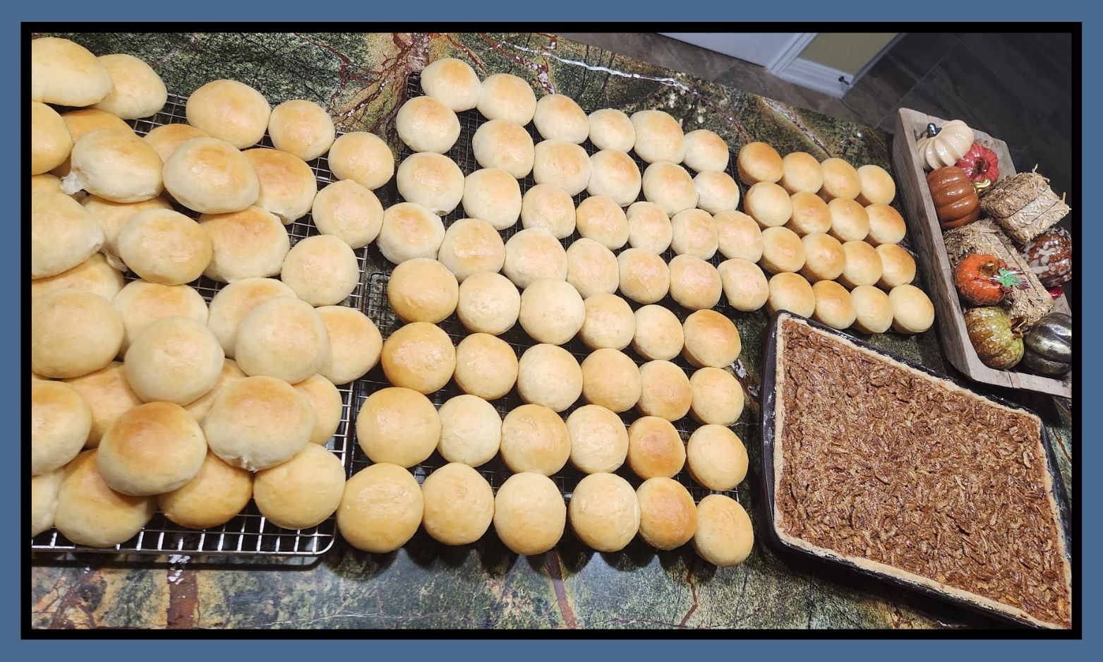 Debbie's Thanksgiving Cooking Image (500 x 300) (1).png